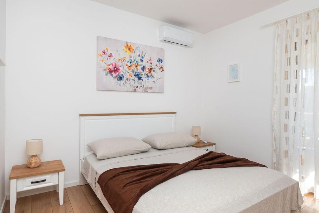Apartments Janjac Vodice Exterior photo